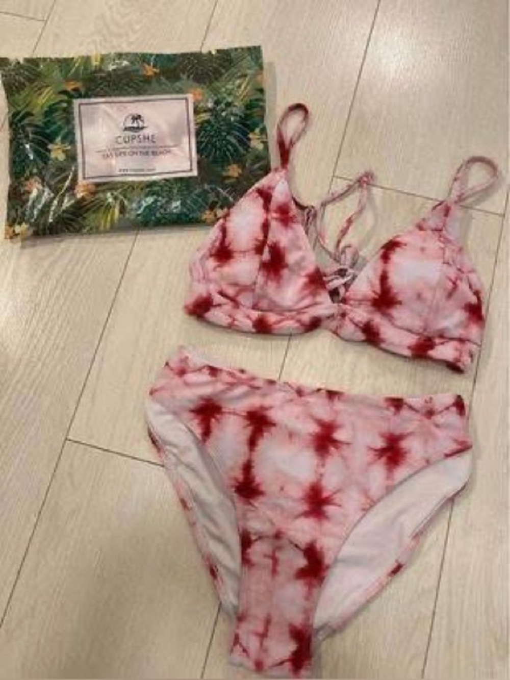 Cupshe Women's Pink & white Tie-Dye Bikini Set